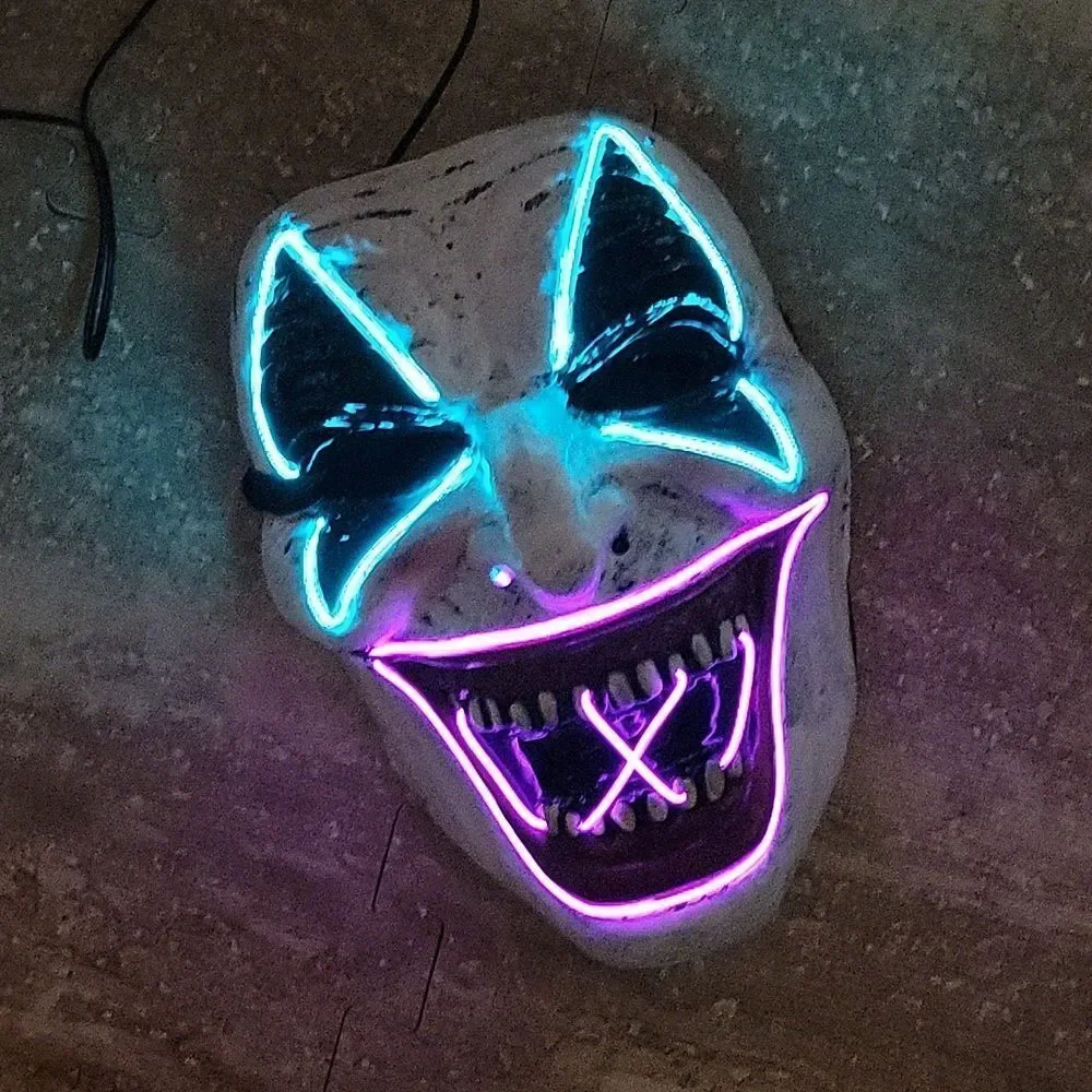 JOKER LIGHT UP MASK OSFM BATTERIES INCLUDED.